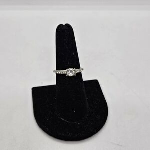 silver tone clear crystal ring size 6.5